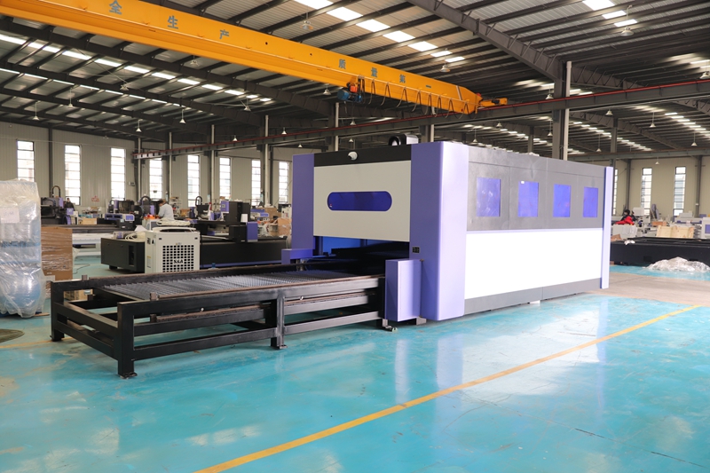 Industrial 3015 6000 watt Fibe - Industrial Laser Metal Cutting Machine avaliação e preço